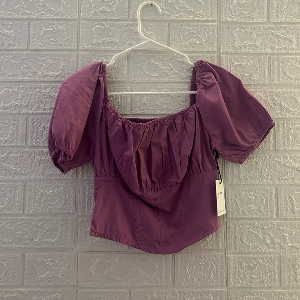 Purple puffy sleeve crop top corset like